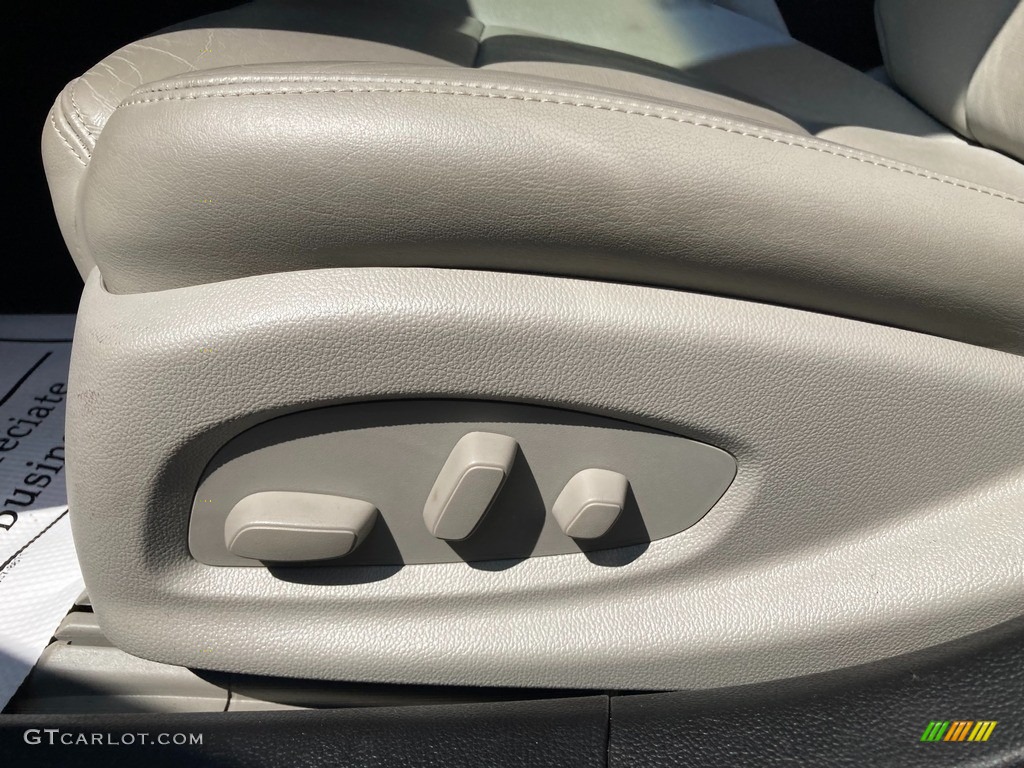 2016 CTS 3.6 Luxury Sedan - Crystal White Tricoat / Light Platinum/Jet Black photo #34