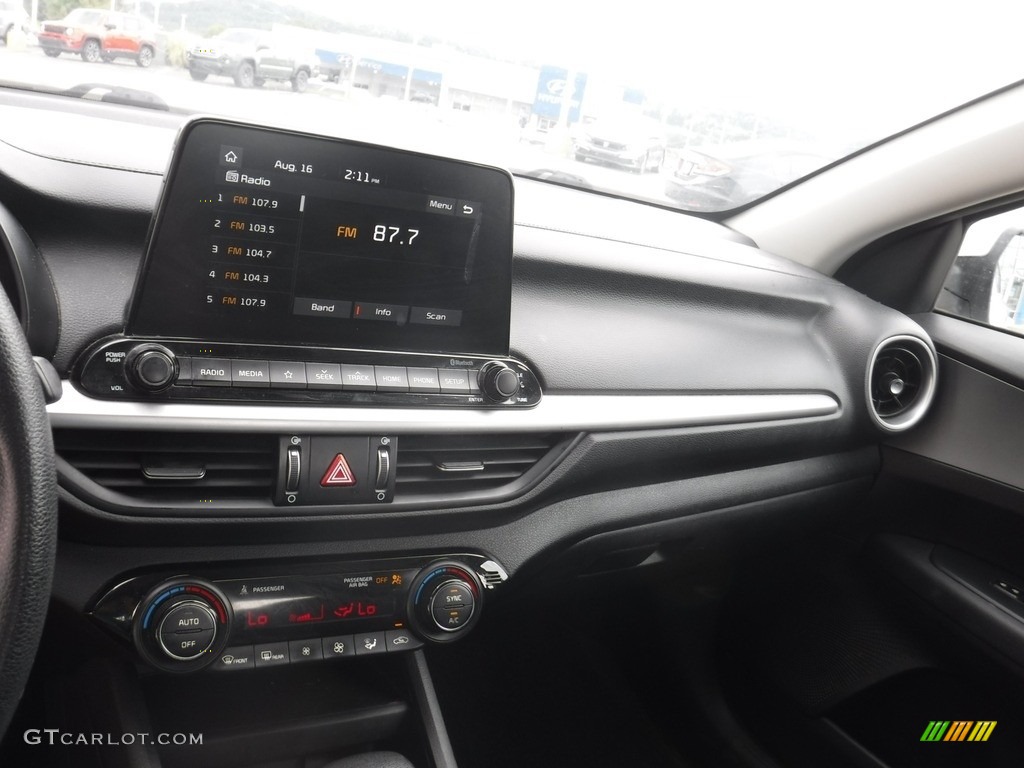 2019 Forte LXS - Gravity Grey / Black photo #15