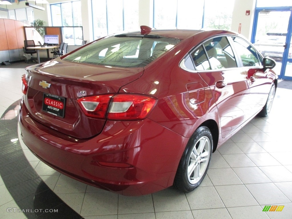 2018 Cruze LT - Cajun Red Tintcoat / Jet Black photo #7