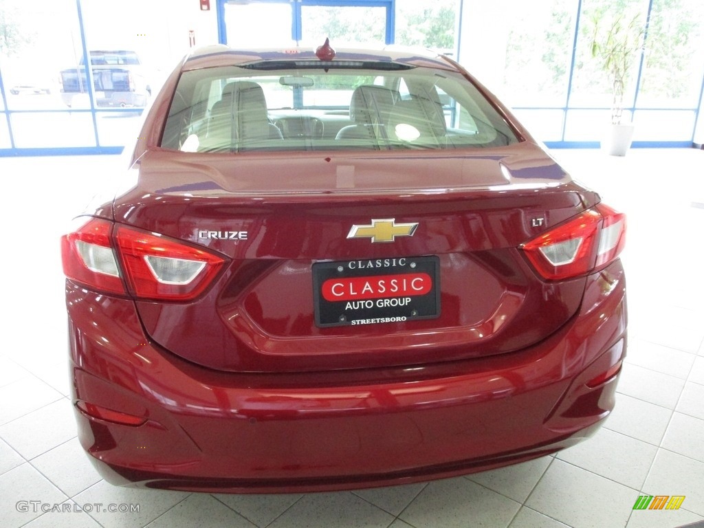 2018 Cruze LT - Cajun Red Tintcoat / Jet Black photo #8