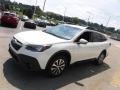 Crystal White Pearl - Outback 2.5i Premium Photo No. 5