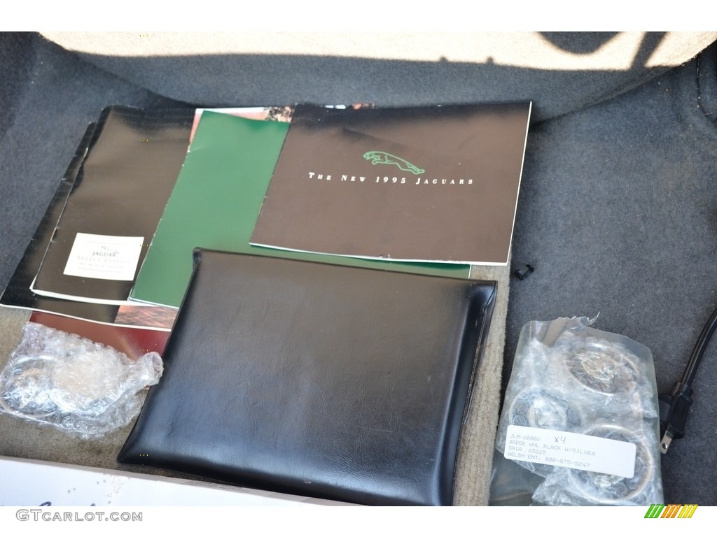 1995 Jaguar XJ XJS Convertible Books/Manuals Photo #144757957
