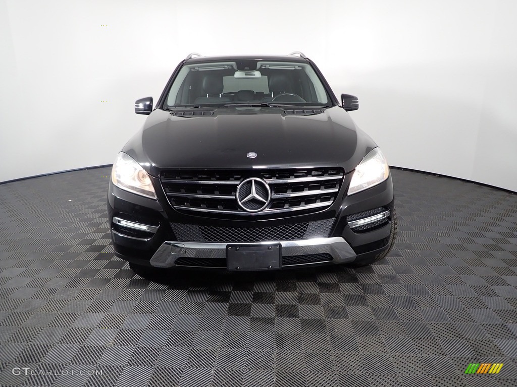 2014 ML 350 4Matic - Black / Black photo #7