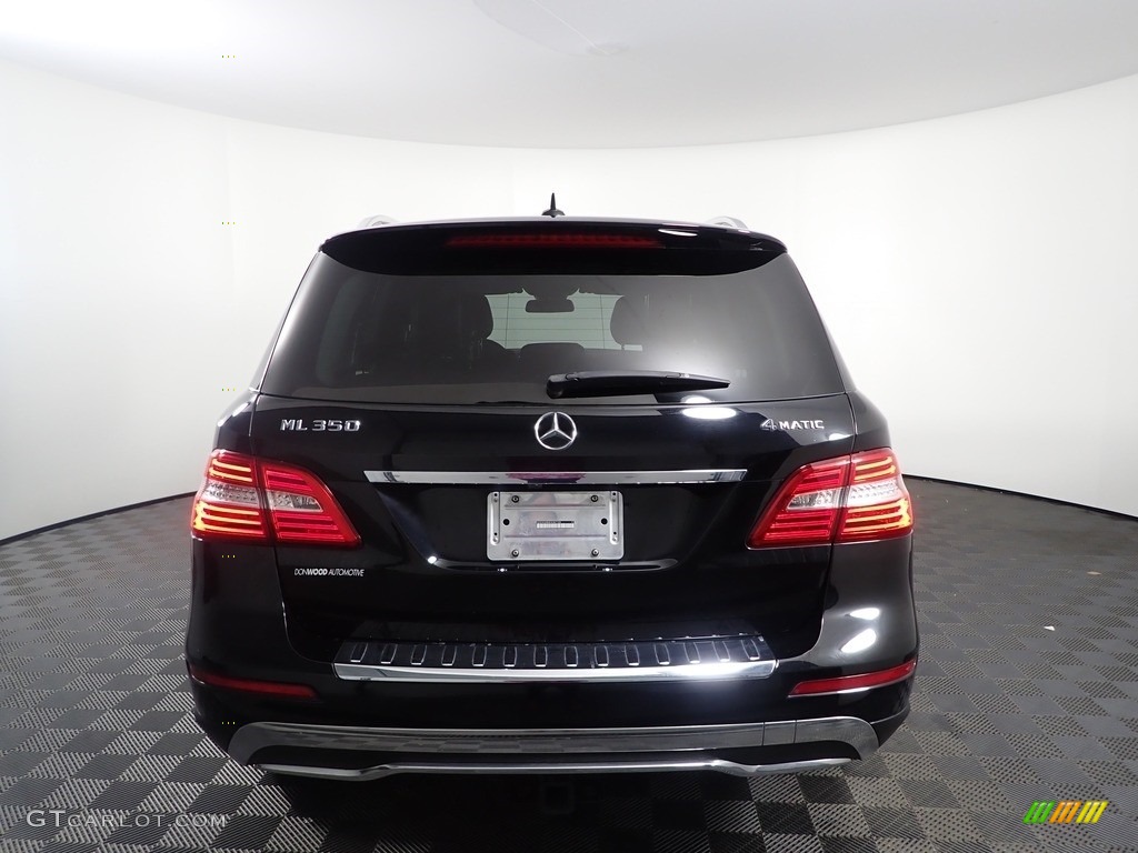 2014 ML 350 4Matic - Black / Black photo #10