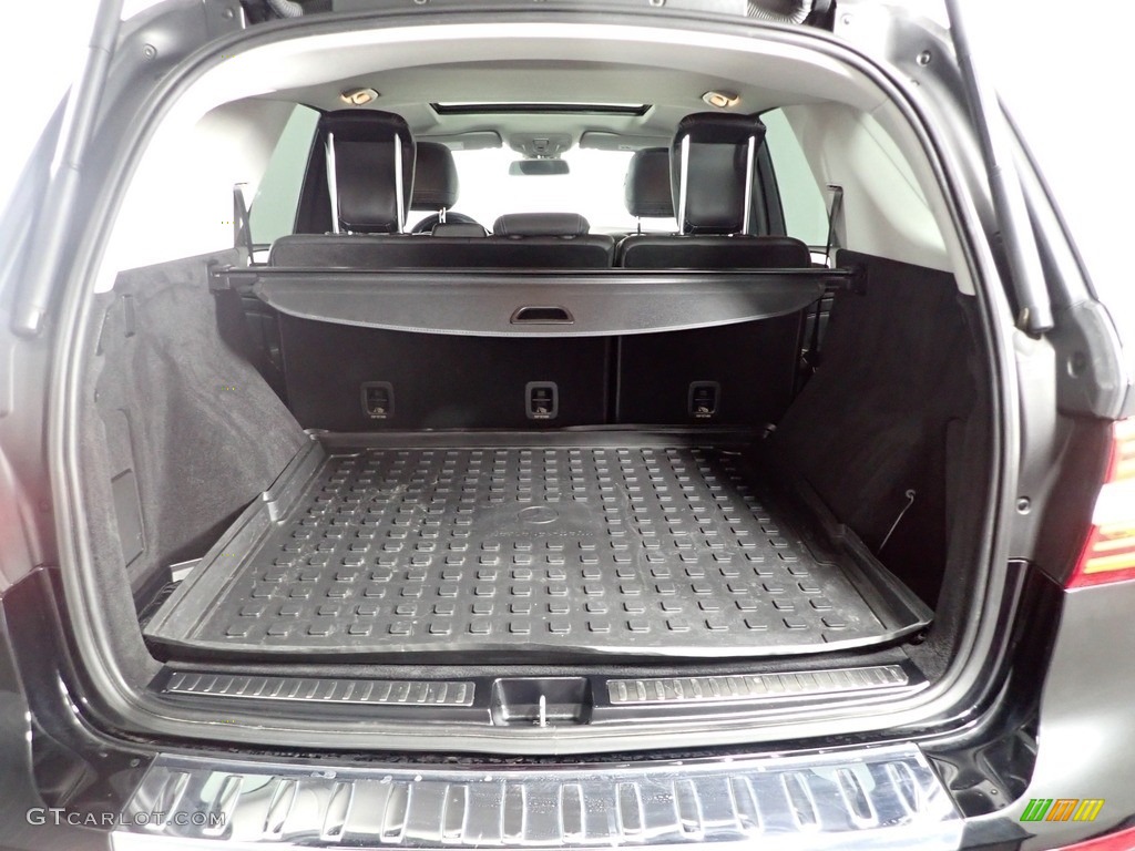 2014 ML 350 4Matic - Black / Black photo #12