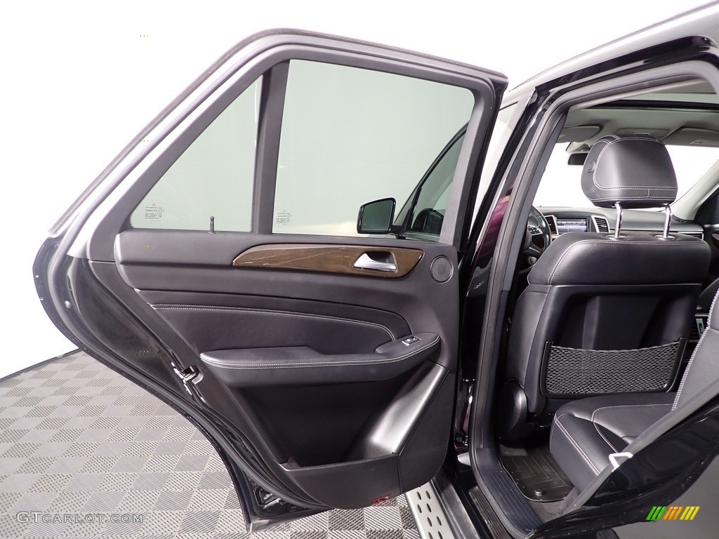 2014 ML 350 4Matic - Black / Black photo #27