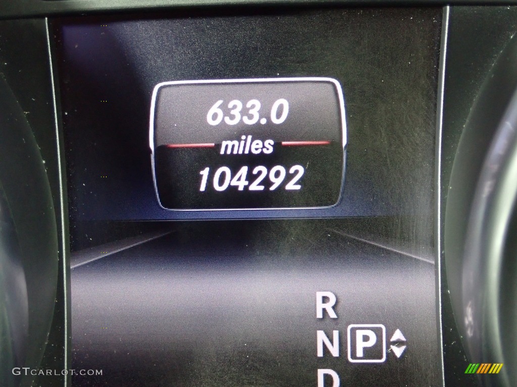 2014 ML 350 4Matic - Black / Black photo #35