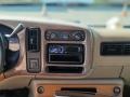2001 Chevrolet Express Neutral Interior Controls Photo