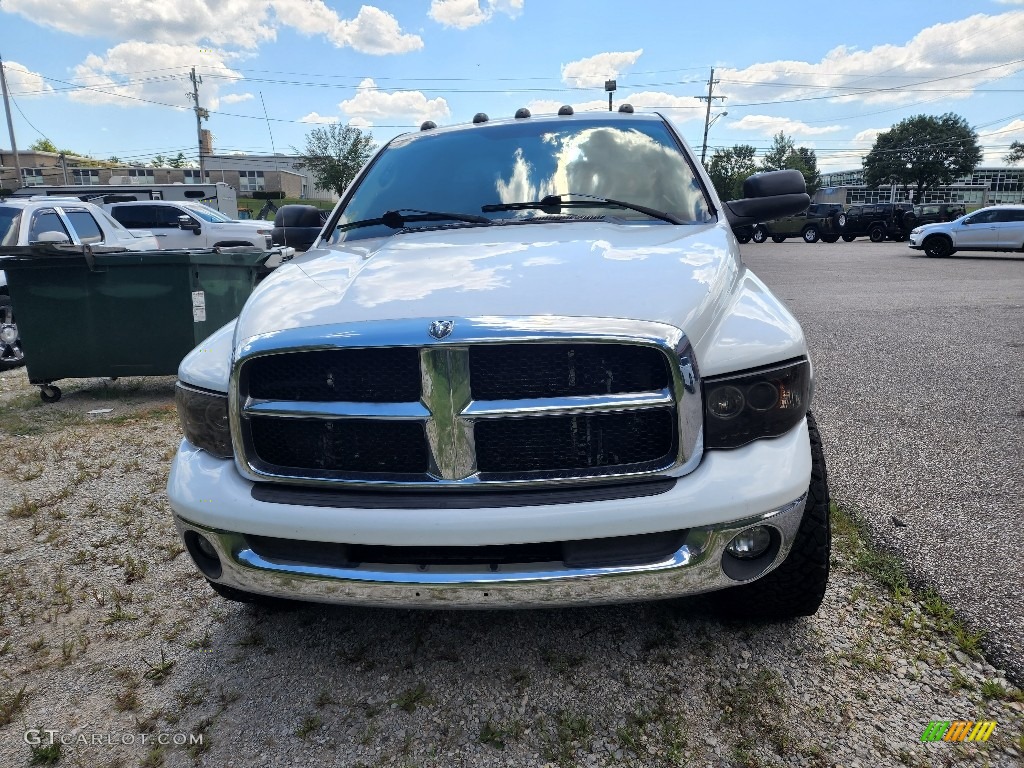 2003 Ram 3500 SLT Quad Cab 4x4 - Bright White / Dark Slate Gray photo #3