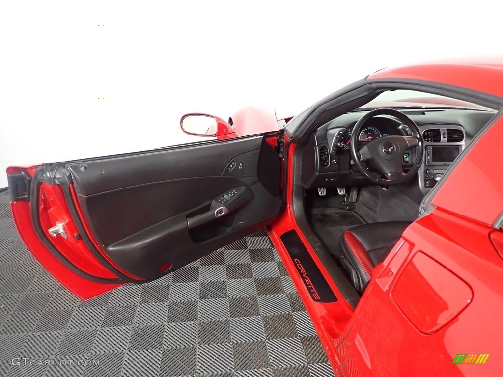 Ebony Black/Red Interior 2006 Chevrolet Corvette Z06 Photo #144760188
