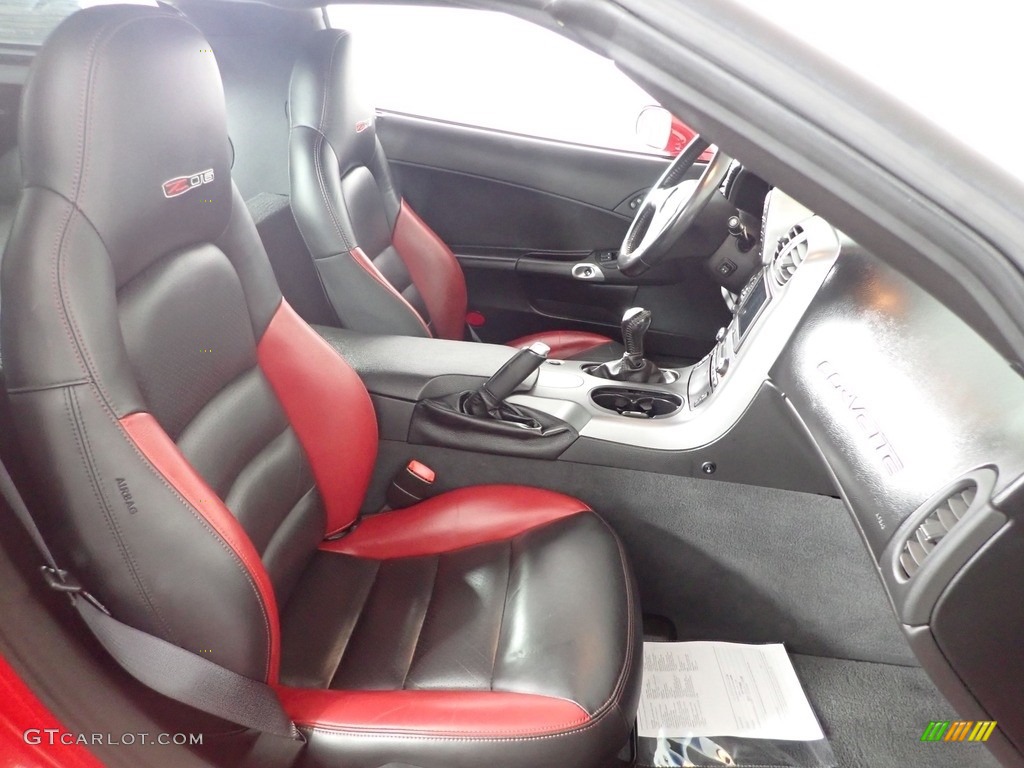 Ebony Black/Red Interior 2006 Chevrolet Corvette Z06 Photo #144760362