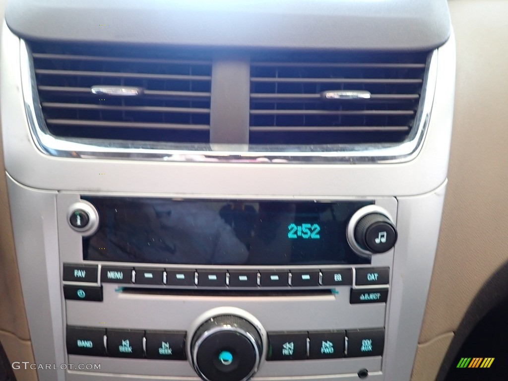 2010 Malibu LS Sedan - Gold Mist Metallic / Cocoa/Cashmere photo #14