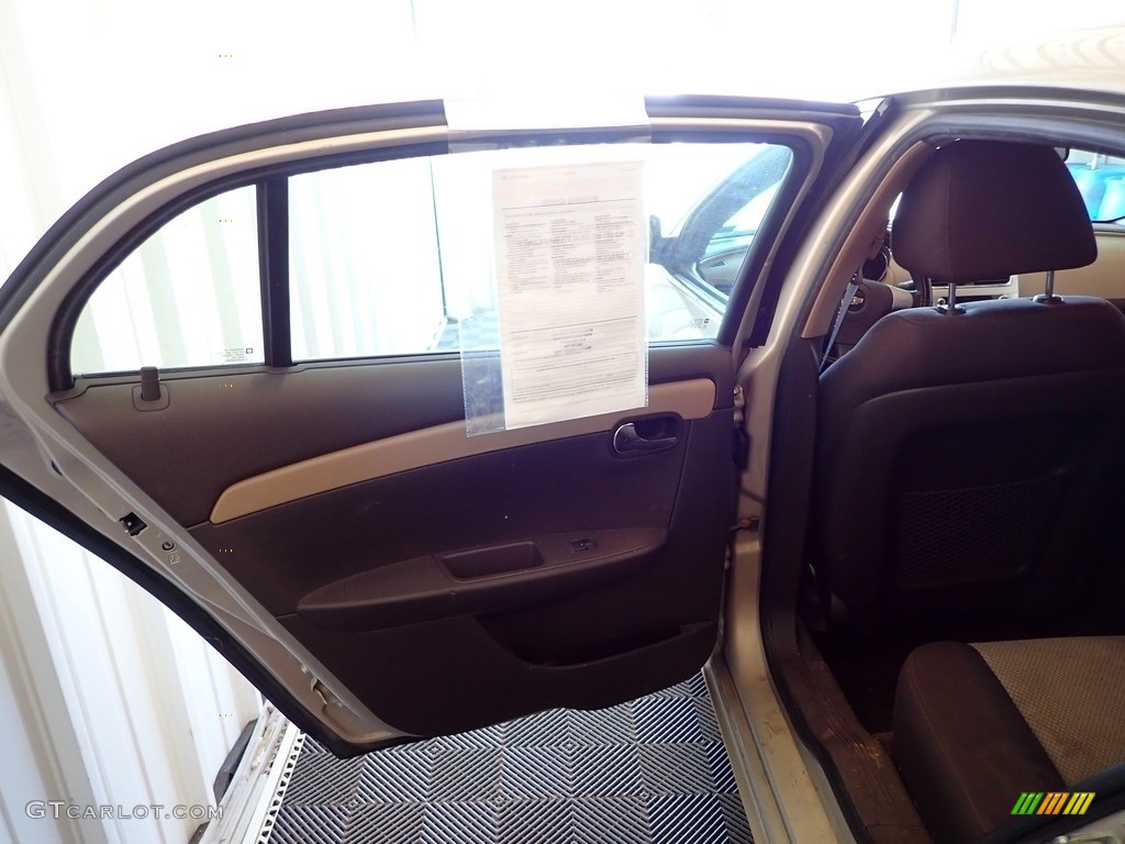 2010 Malibu LS Sedan - Gold Mist Metallic / Cocoa/Cashmere photo #18