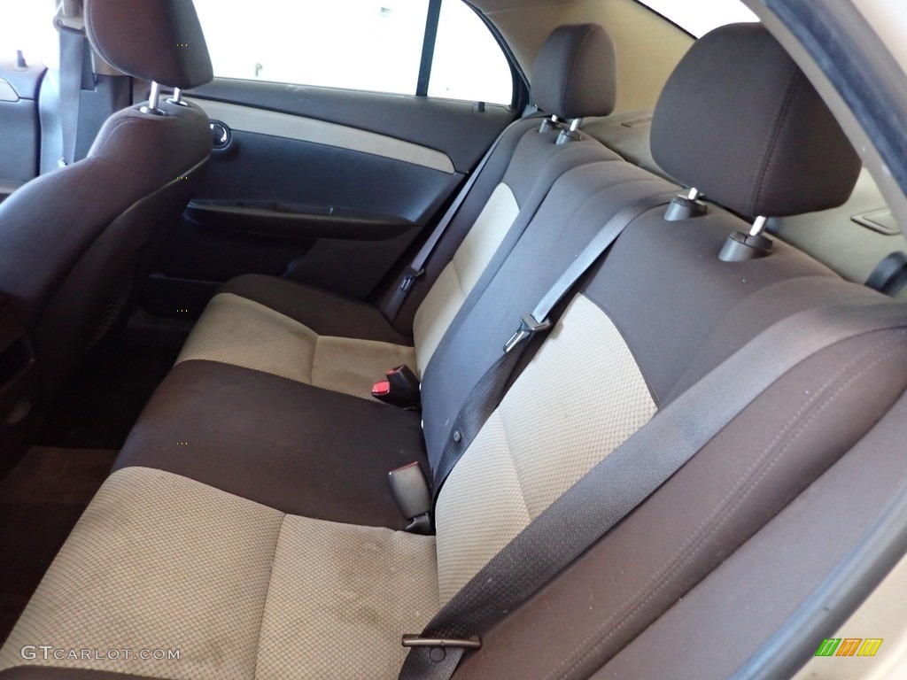 2010 Malibu LS Sedan - Gold Mist Metallic / Cocoa/Cashmere photo #19