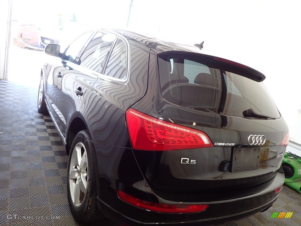 2012 Q5 2.0 TFSI quattro - Brilliant Black / Black photo #8