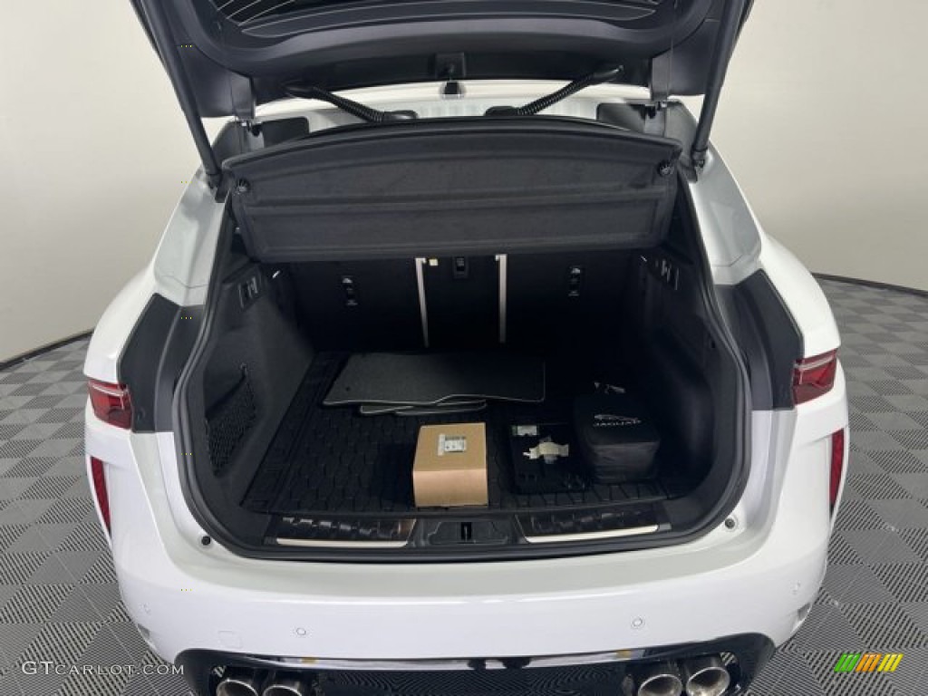 2023 Jaguar F-PACE SVR Trunk Photo #144763110