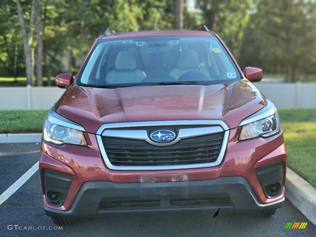 2019 Forester 2.5i Premium - Crimson Red Pearl / Gray photo #3