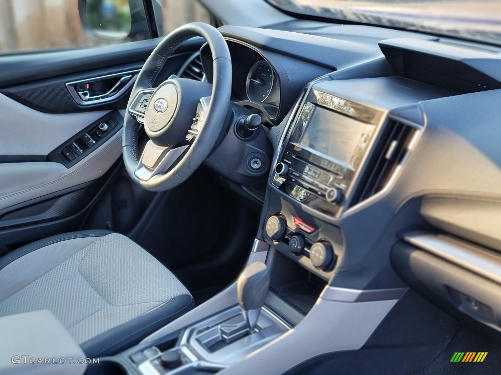 2019 Forester 2.5i Premium - Crimson Red Pearl / Gray photo #6