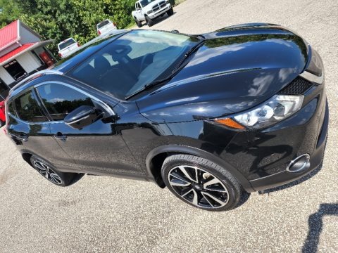 2019 Nissan Rogue Sport SL Data, Info and Specs