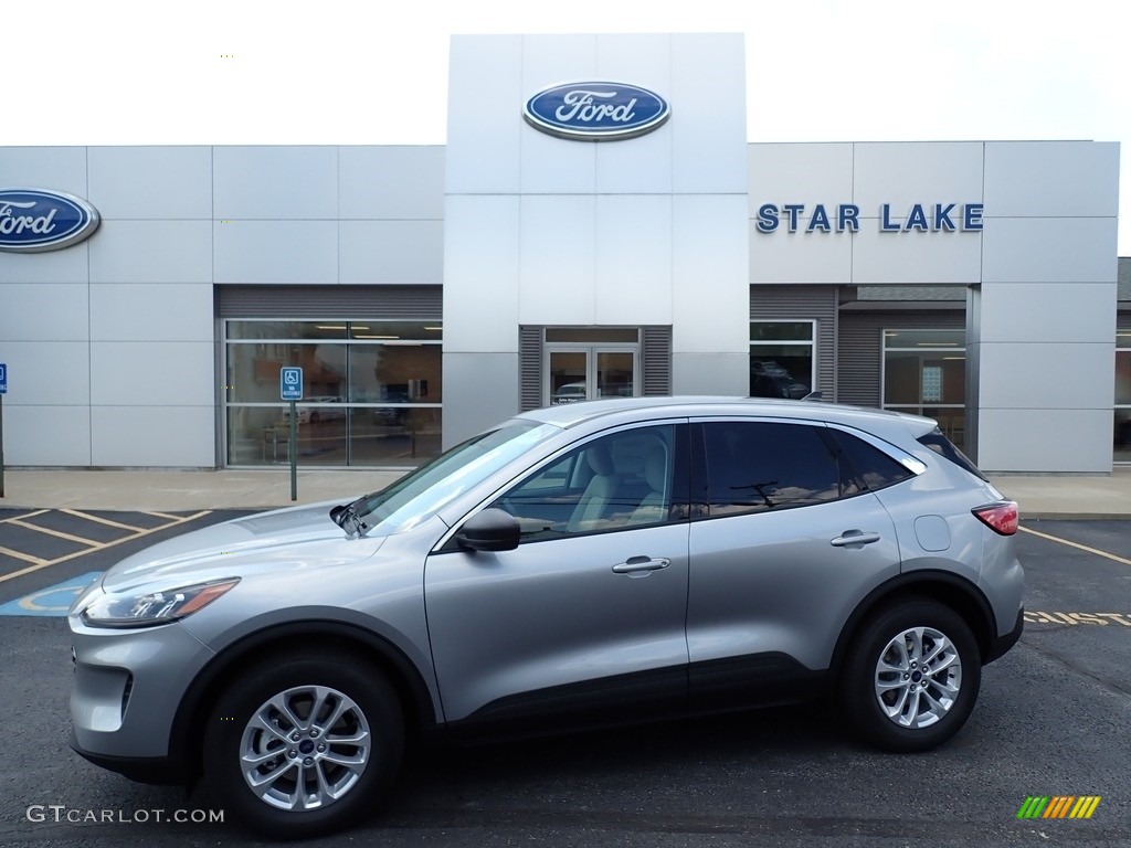 2022 Escape SE 4WD - Iconic Silver / Sandstone photo #1