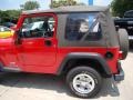 Flame Red - Wrangler SE 4x4 Photo No. 15