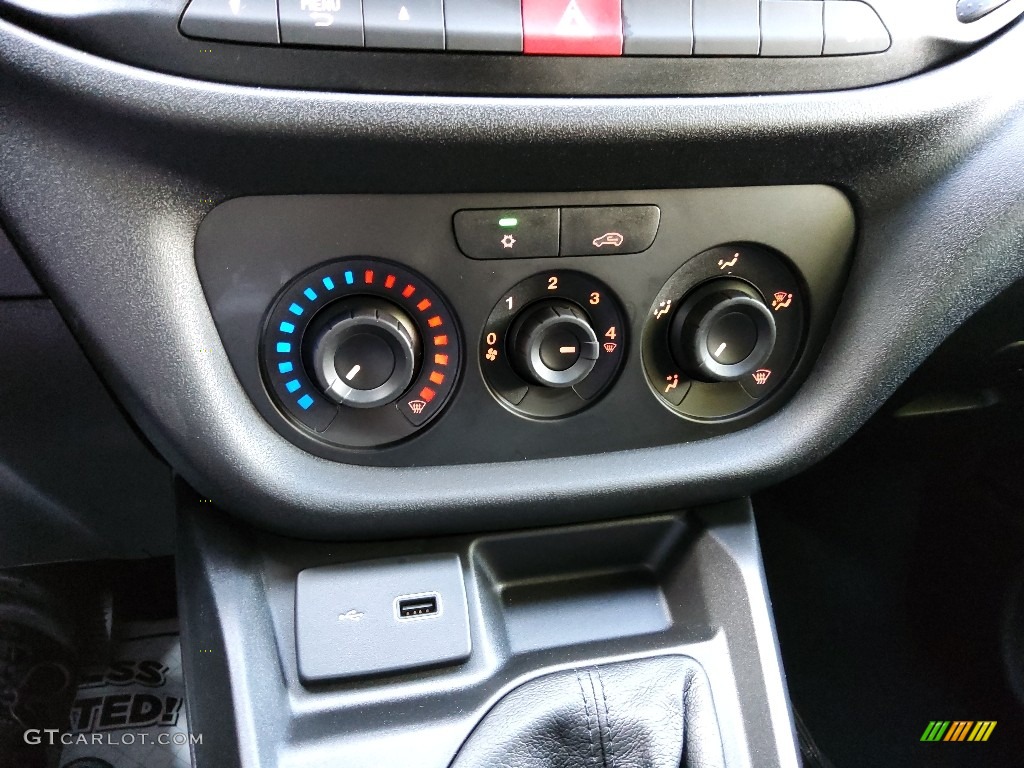 2022 Ram ProMaster City Tradesman Cargo Van Controls Photo #144768816