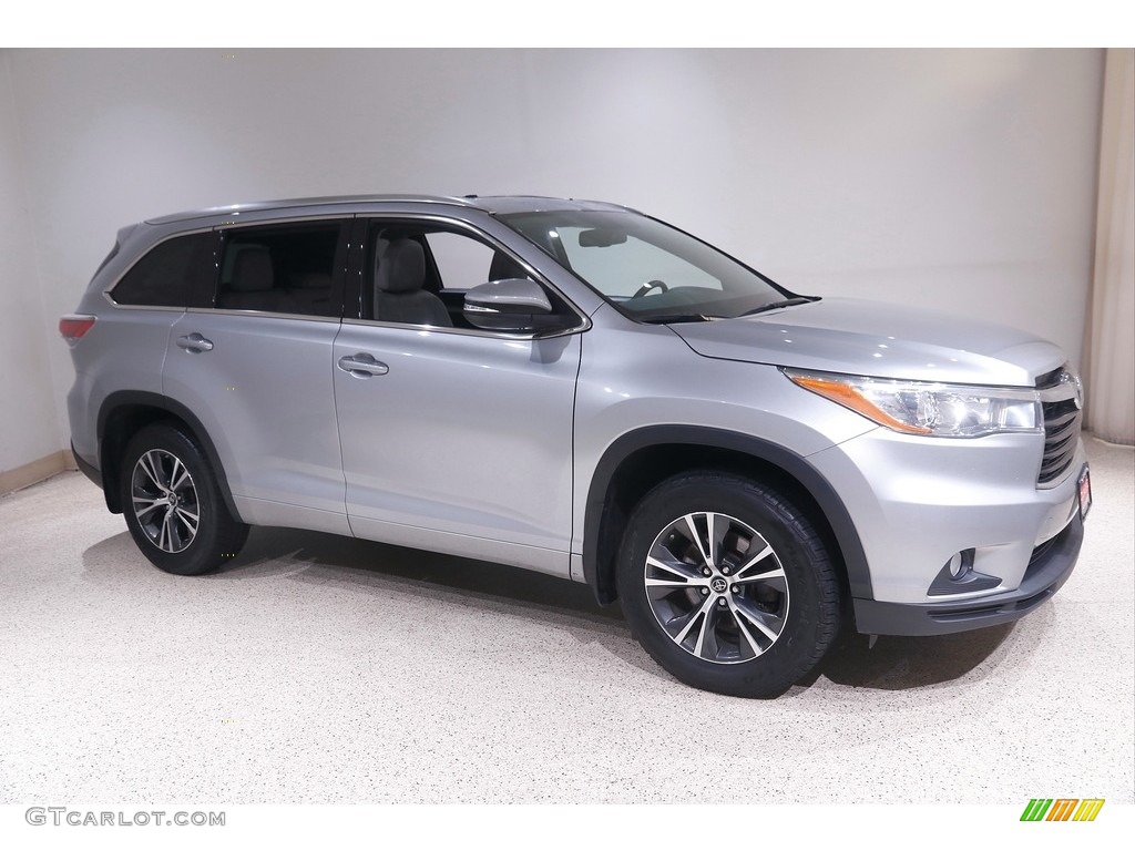 2016 Highlander XLE - Silver Sky Metallic / Ash photo #1