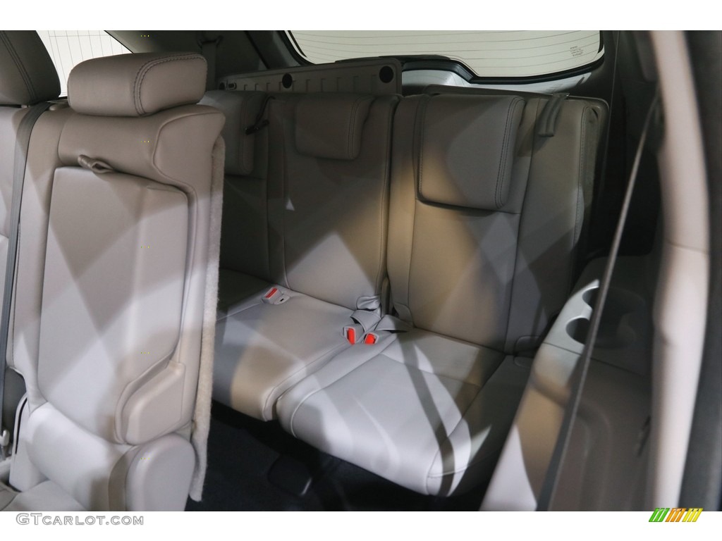 2016 Highlander XLE - Silver Sky Metallic / Ash photo #19