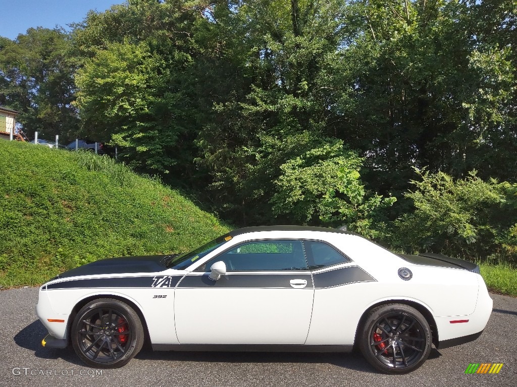 2020 Challenger R/T Scat Pack - White Knuckle / Black photo #1