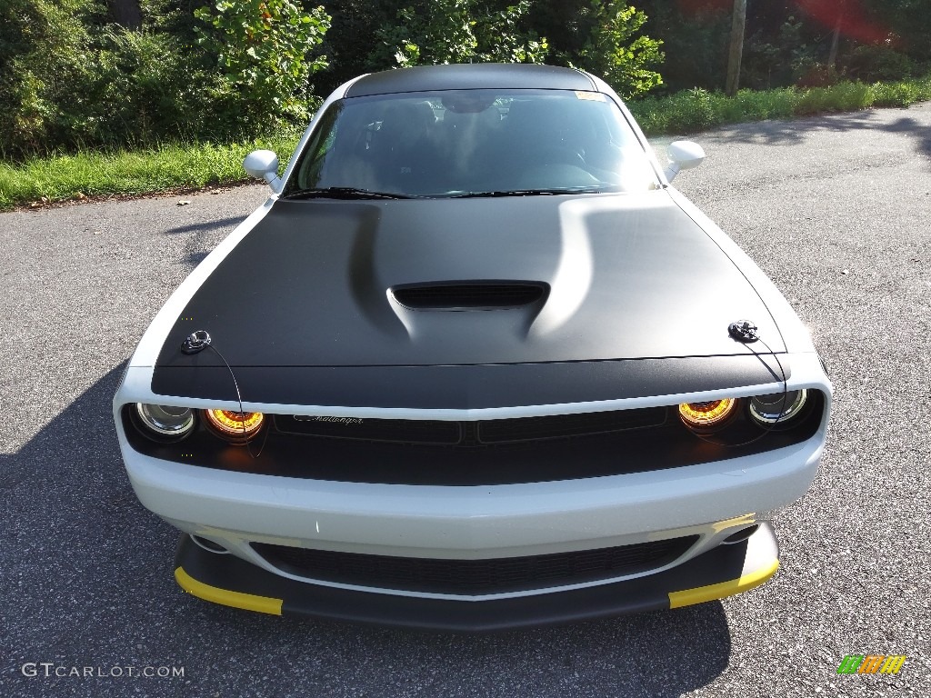 2020 Challenger R/T Scat Pack - White Knuckle / Black photo #3