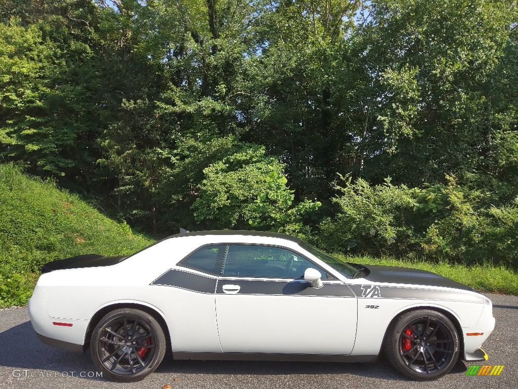 2020 Challenger R/T Scat Pack - White Knuckle / Black photo #5