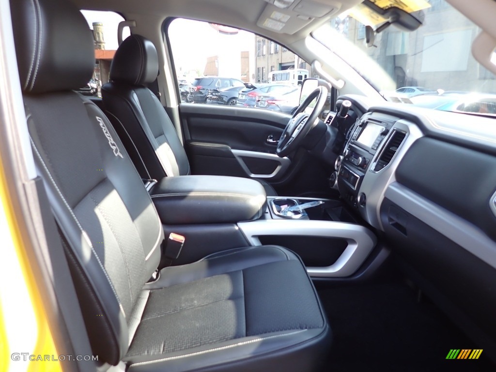 2017 Nissan TITAN XD PRO-4X Crew Cab 4x4 Front Seat Photo #144772240