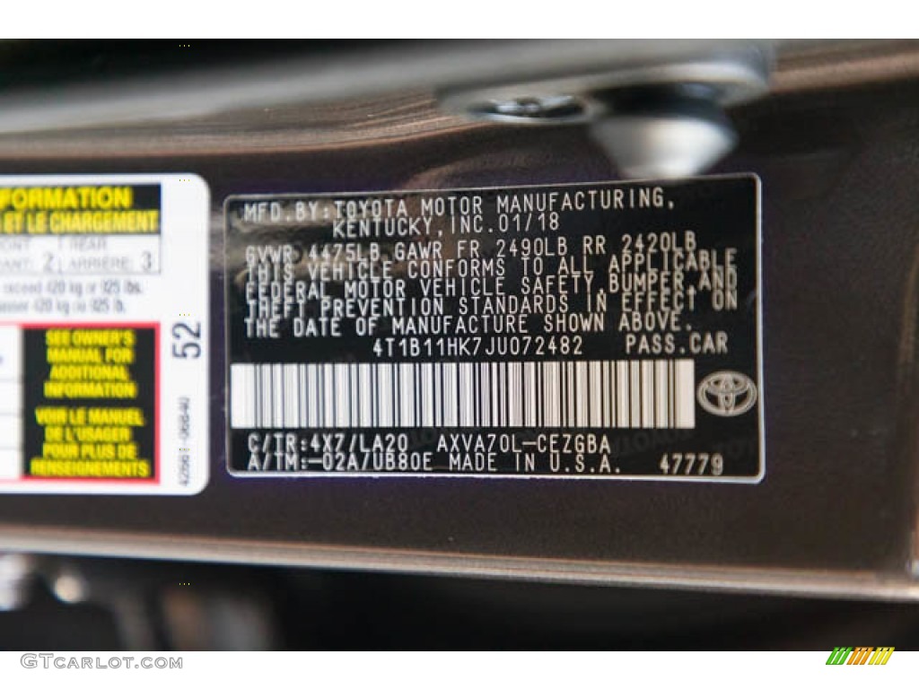 2018 Camry XLE - Brownstone / Black photo #41
