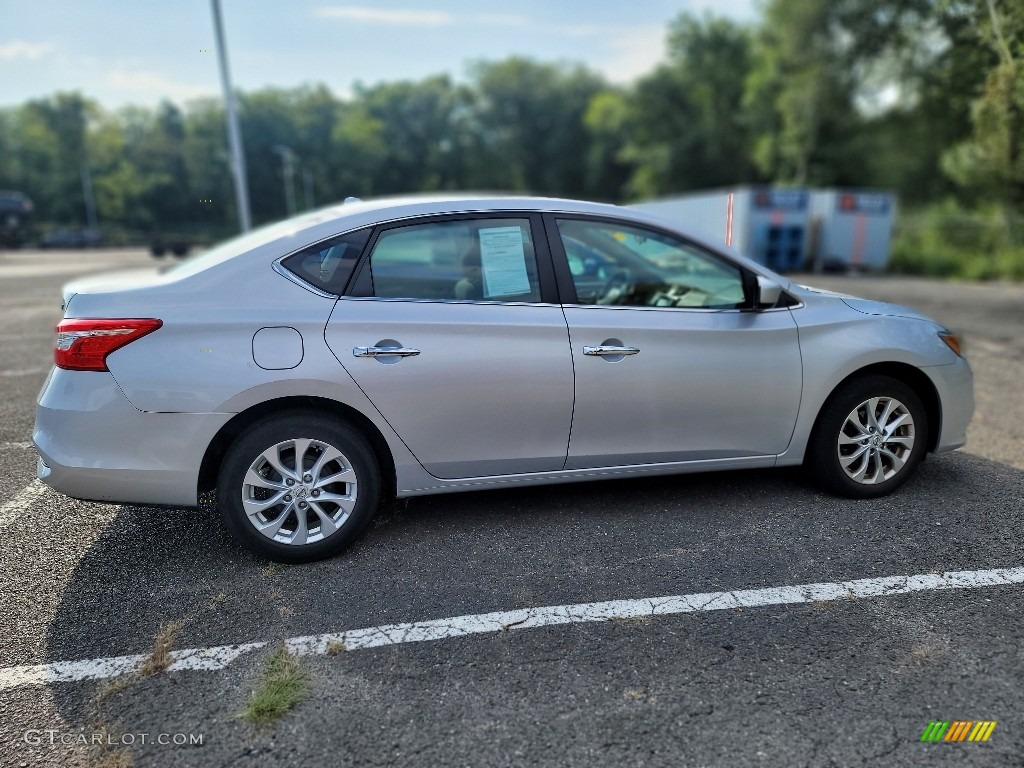 2019 Sentra SV - Brilliant Silver Metallic / Charcoal photo #8