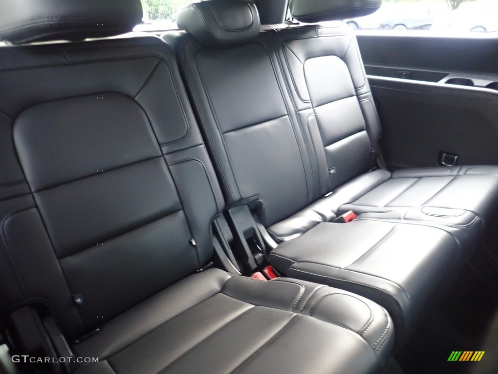 2021 Lincoln Navigator L Reserve 4x4 Rear Seat Photos