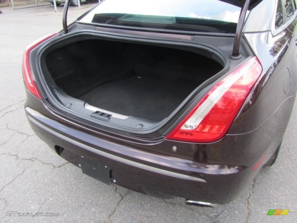 2015 Jaguar XJ XJ Trunk Photos