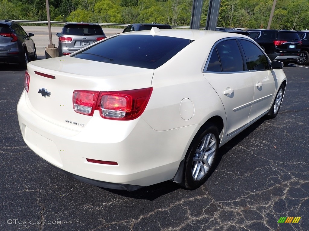 2014 Malibu LT - White Diamond Tricoat / Cocoa/Light Neutral photo #6