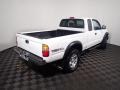 Super White - Tacoma V6 Xtracab 4x4 Photo No. 13