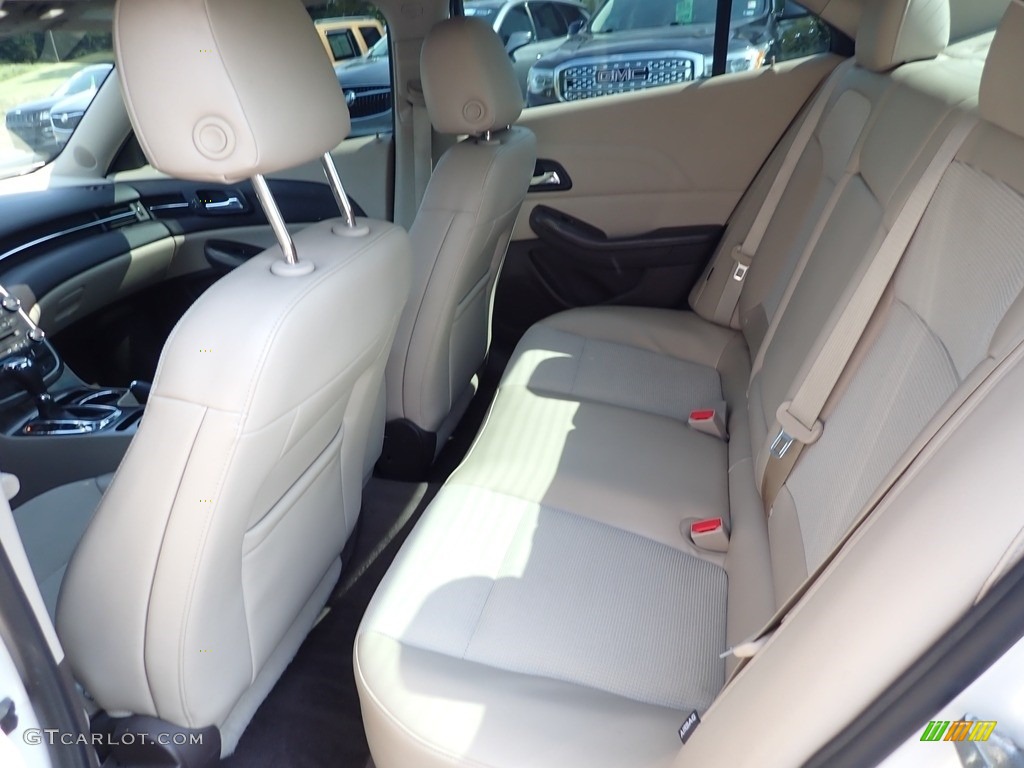 2014 Malibu LT - White Diamond Tricoat / Cocoa/Light Neutral photo #17