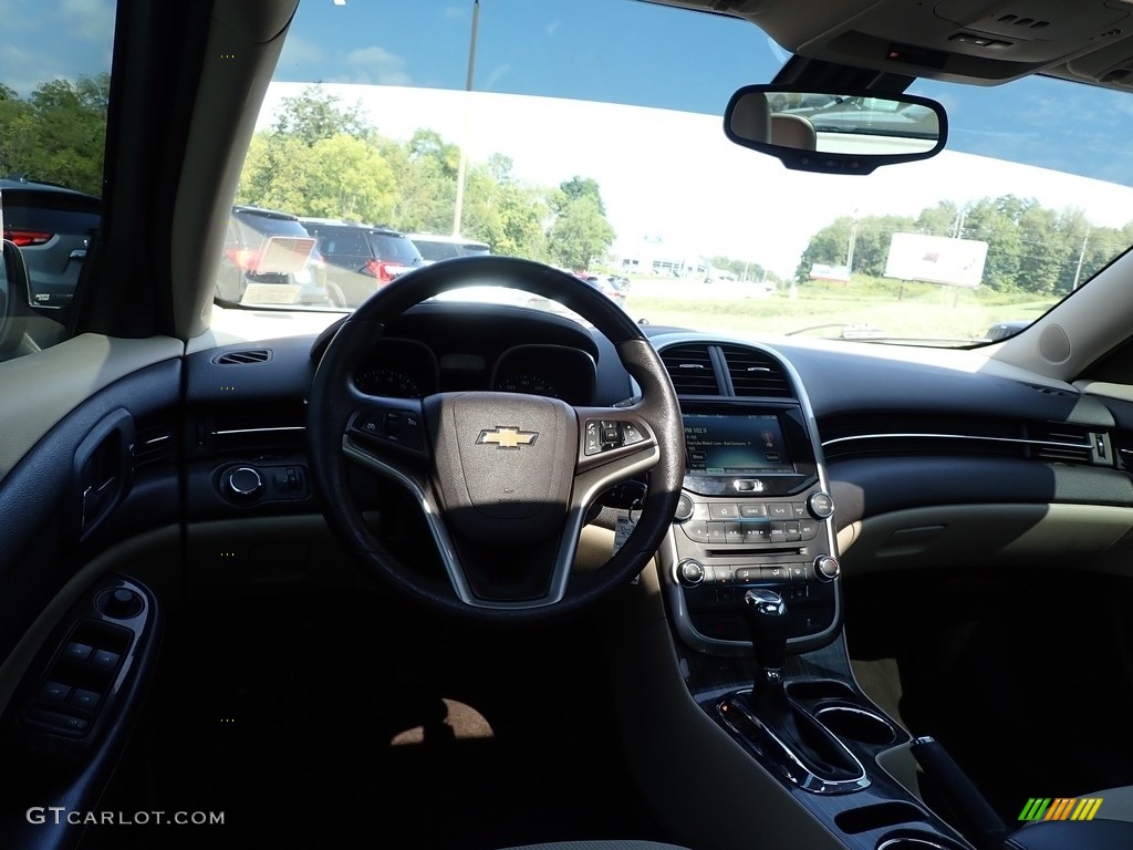 2014 Malibu LT - White Diamond Tricoat / Cocoa/Light Neutral photo #18