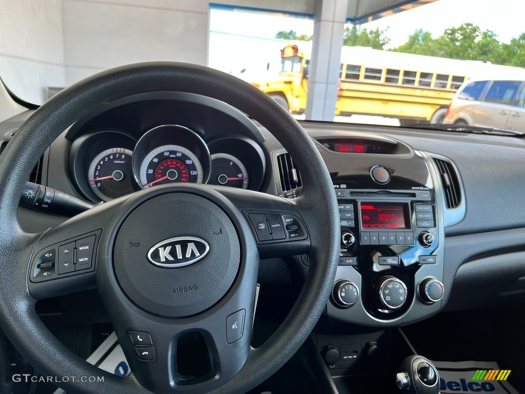 2013 Kia Forte Koup EX Black Dashboard Photo #144777578