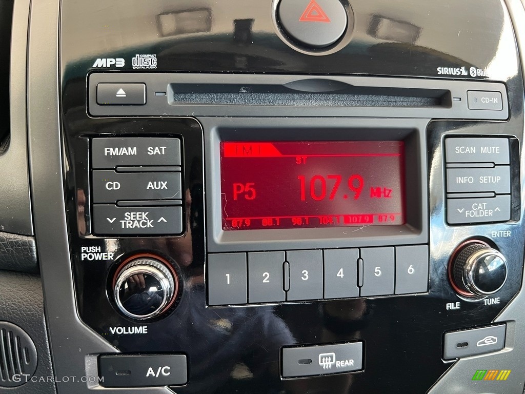 2013 Kia Forte Koup EX Audio System Photos