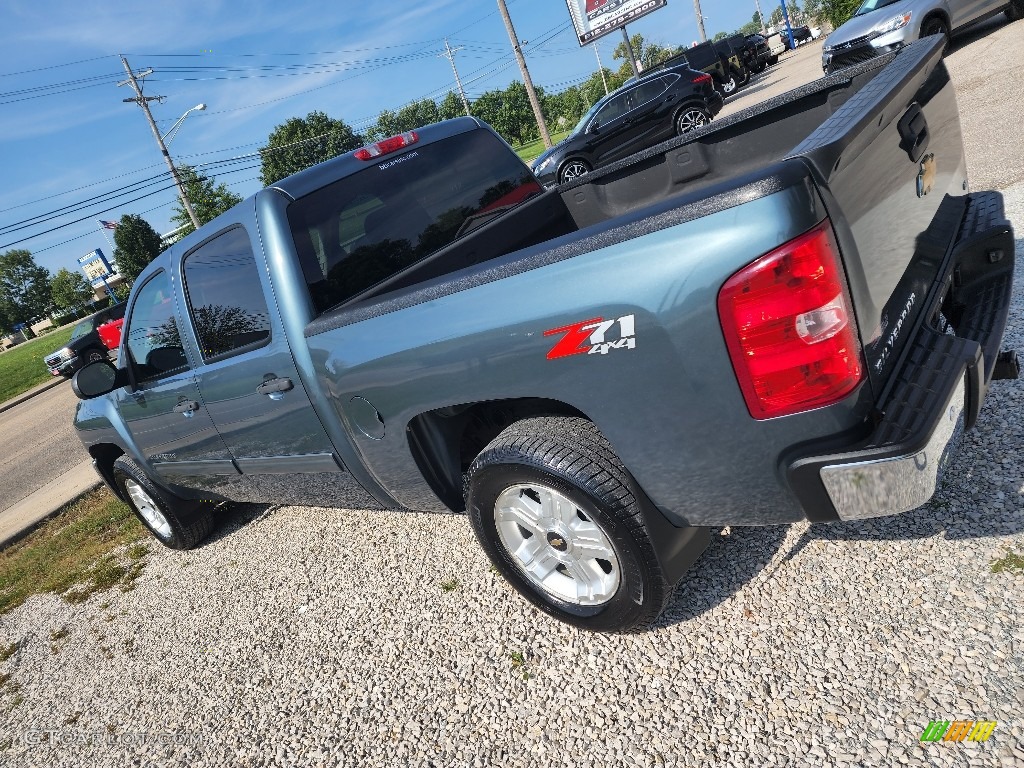 2013 Silverado 1500 LT Crew Cab 4x4 - Blue Granite Metallic / Ebony photo #3