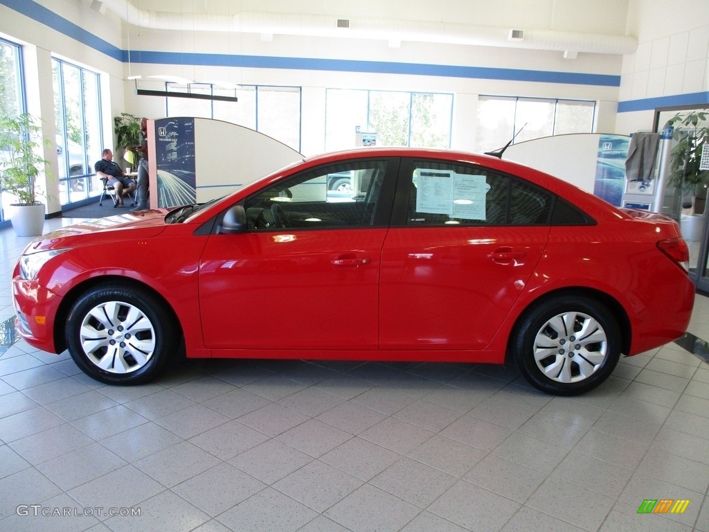 2014 Cruze LS - Red Hot / Jet Black/Medium Titanium photo #10