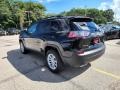 Diamond Black Crystal Pearl - Cherokee Latitude Lux 4x4 Photo No. 9