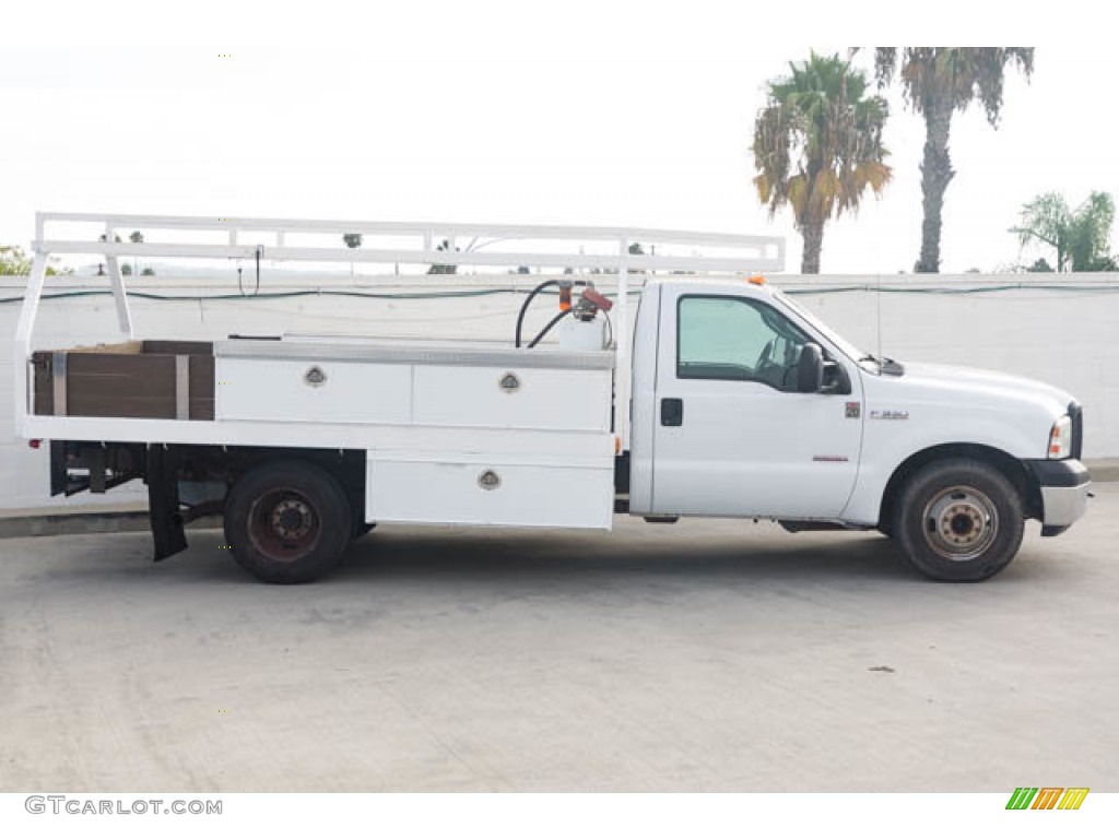 2006 Ford F350 Super Duty XL Regular Cab Chassis Exterior Photos