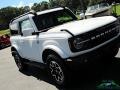 2022 Oxford White Ford Bronco Outer Banks 4x4 2-Door  photo #26