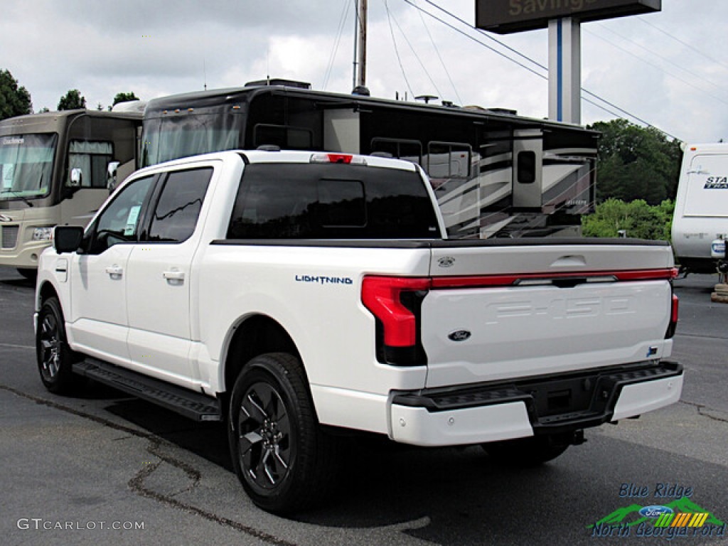 Star White Metallic 2022 Ford F150 Lightning Lariat 4x4 Exterior Photo #144780622