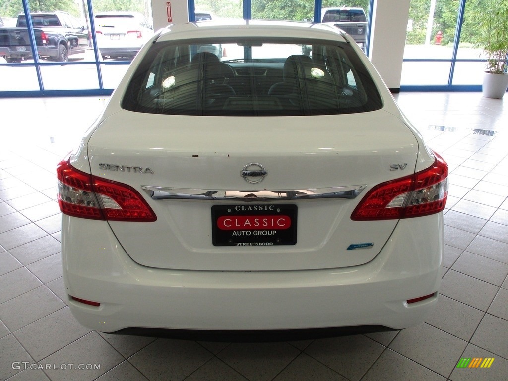 2014 Sentra SV - Aspen White / Charcoal photo #8