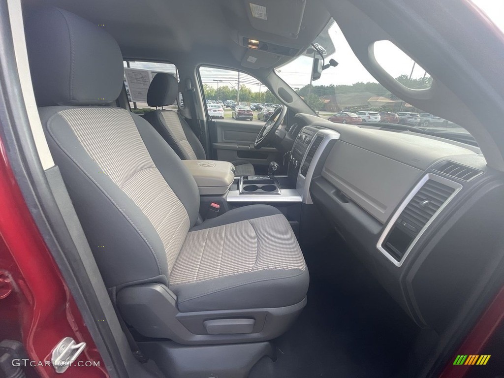 2010 Ram 1500 SLT Quad Cab 4x4 - Inferno Red Crystal Pearl / Dark Slate Gray photo #17